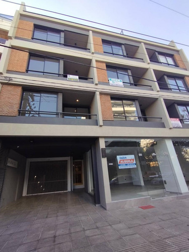 Imagen 28 de 28 de Venta Departamento 1 Dorm En General Paz Con Pileta