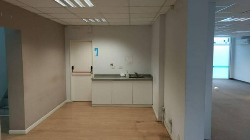Imagen 4 de 6 de Excelentes Oficinas En Alquiler En El Barcelona Iv