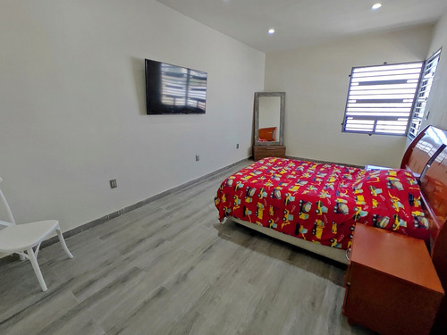 Casa Con Alberca/quinta En Venta, Gómez Palacio