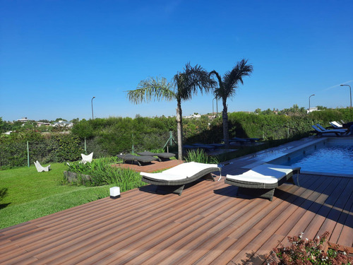 Venta Y Alquiler De Departamento 3 Ambientes En Pb Con Jardin Propio Cochera Y Baulera Nordelta
