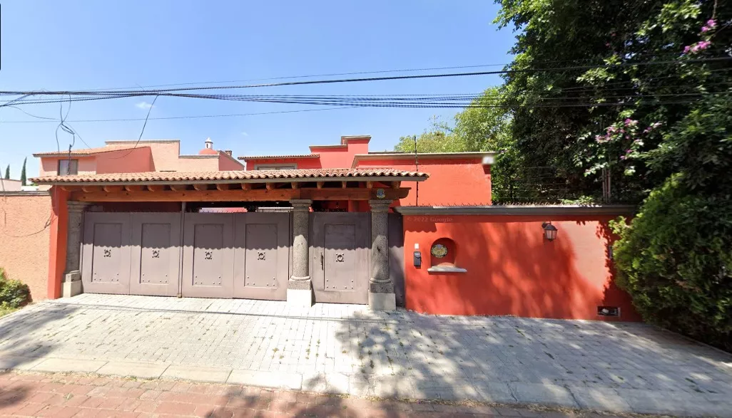 Oportunidad De Casa En Remate Ubicada En Jurica, Santiago De Querétaro