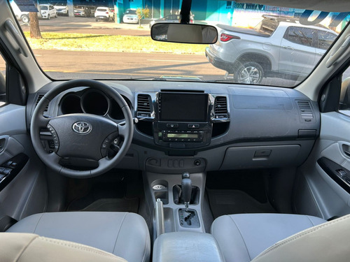 Toyota Hilux 3.0 SRV 4X4 CD 16V TURBO INTERCOOLER DIESEL 4P AUTOMÁTICO