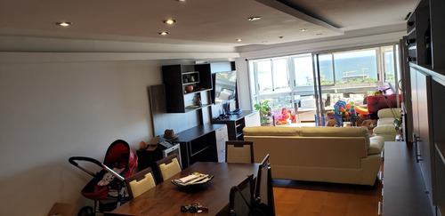 Imagen 3 de 9 de Apartamento En Venta De 3 Dormitorios C/ Cochera En Punta Del Este Maldonado