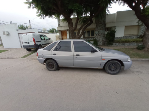Ford Escort 1.8 Lx D