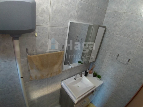 Imagem 9 de 18 de Casa À Venda Em Guabiruba/sc - 1381