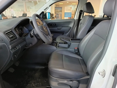 Imagen 11 de 16 de Volkswagen Amarok Trendline 4x2 Tdi 140 Cv Entrega Ya !!!cm
