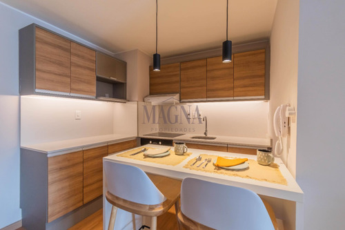 Venta A Estrenar / 1 Dormitorio / Piscina / Pocitos