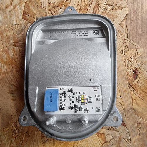 Módulo De Control Led Derecho A1769066600 Para