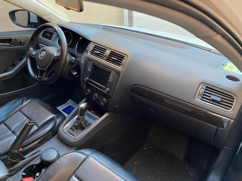 Volkswagen Vento 2.5 Advance Plus 170cv Tiptronic 2016