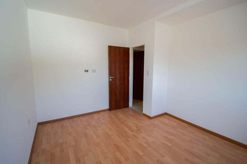 Imagen 27 de 30 de Duplex Tipo Casa Venta -165 Mts 2 Terreno-cochera - Berisso
