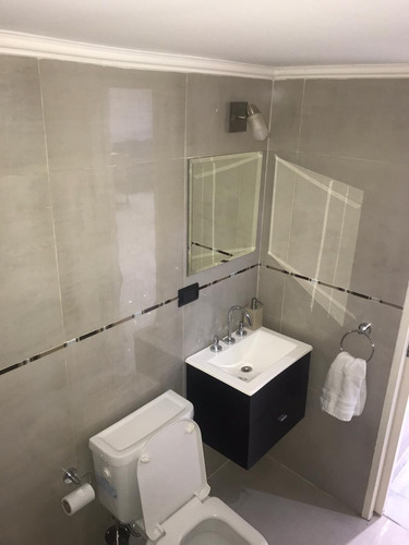 Casa En Venta En Lanús Oeste