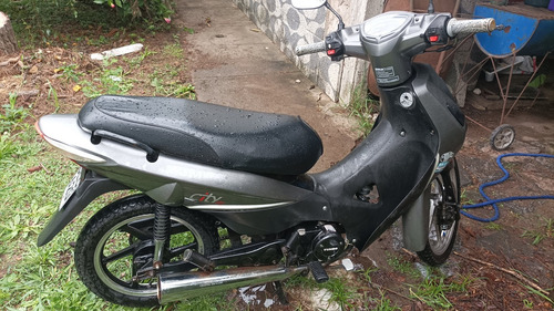 Moto Yumbo City 125