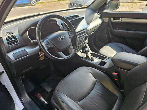 Kia Sorento 2.4 Ex 5l 4x2 Aut. 5p