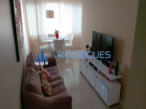 Imagem 1 de 4 de Excelente Apartamento À Venda, Nascente, 2/4 Com 60 M², Andar Baixo, Localização Previlegiada!! - Ap00662