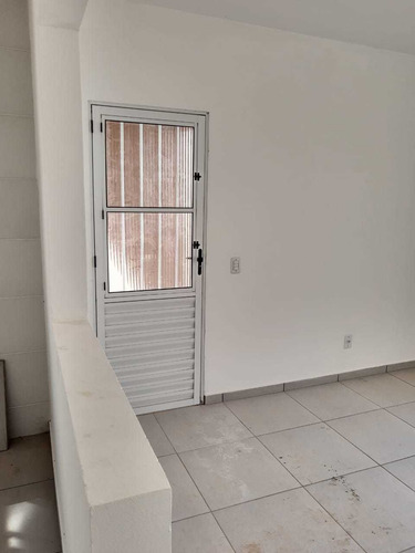 Casa À Venda Na Rua Luís Rossi, Jardim Irene, Iperó - Sp - Liv-7863
