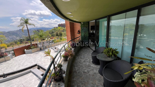 Lujoso Apto. Amoblado Y Equipado Con Vista Al Ávila En Colinas De Valle Arriba Katiuska Quevedo