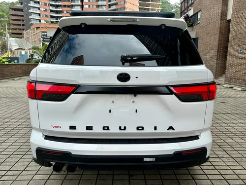 Toyota Sequoia 3.5 V6 Trd Pro