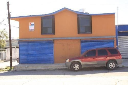 Se Venden Departamentos Con Local Comercial En Junta De Los Ríos.