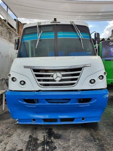 Imagen 11 de 11 de Mercedes Benz Ayco 2005