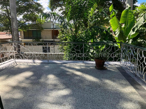 Extraordinaria Planta Alta Con Excelente Ubicación En La Floresta. Mls # 25-3270 Lp
