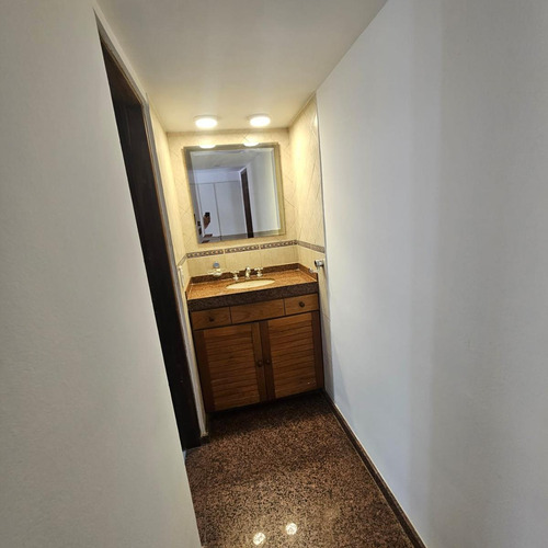 Casa En Planta Alta Con Cochera