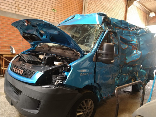 Iveco 30s13 Daily City Baixado No Detran Somete Em Peças