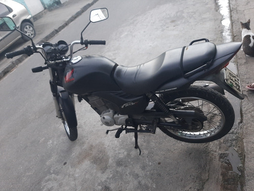 Imagem 5 de 9 de Honda 2012