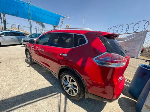 Nissan X-Trail 2.5 Exclusive 3 Row Mt