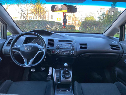 Imagen 11 de 16 de Honda Civic 2.0 Si Unico! (( Gl Motors )) Financiamos 100%