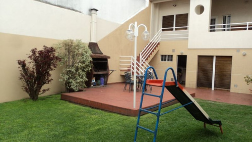 Casa En Venta En Mataderos