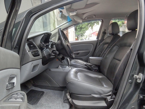 Linea Absolute Dual * 2010 * Ent R$ 3.900 48x R$ 650 *