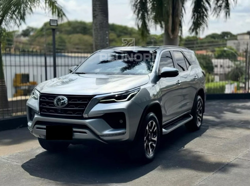 Toyota Hilux SW4 2.8 Srx 204Cv 4X4 7As At