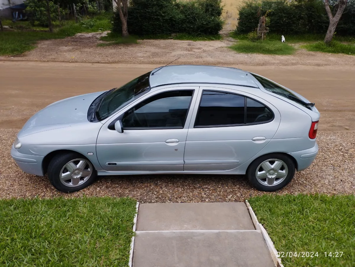 Renault Megane 2005 Fase 2 Expression 1.6 - 16v (k4m)