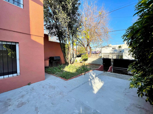 Imagen 4 de 19 de Venta Casa 4 Amb Con Jardin En Villa Lugano