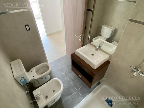 Imagen 9 de 15 de Pte. Roca 1300- Departamento De Un Dormitorio En Venta - Rosario.