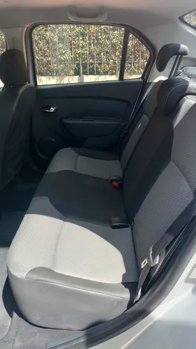 Renault Logan 1.6 Privilege