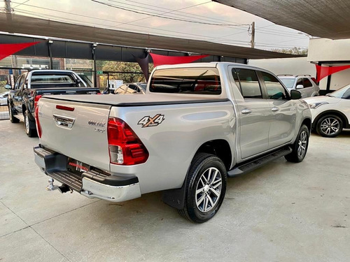Toyota Hilux Srx 4x4 2.8 Tdi 16v Apenas 31 Mil Km