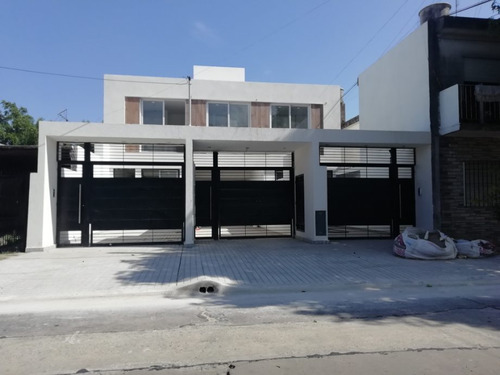 Duplex En Venta En Ituzaingo Norte