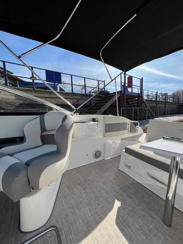 Imagen 8 de 24 de Lancha Cuddy Klase 2400 No Quicksilver Mercruiser 250hp Brav
