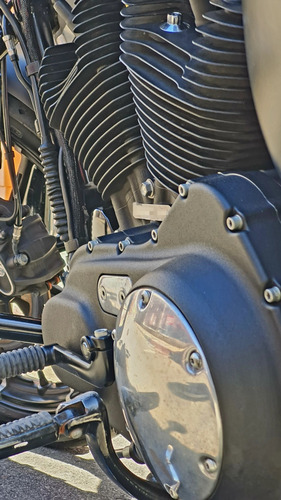 Harley Davidson 883 Iron
