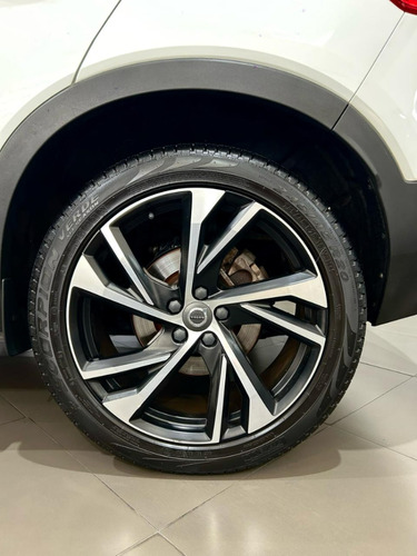 Volvo XC40 2.0 T5 GASOLINA R-DESIGN AWD GEARTRONIC