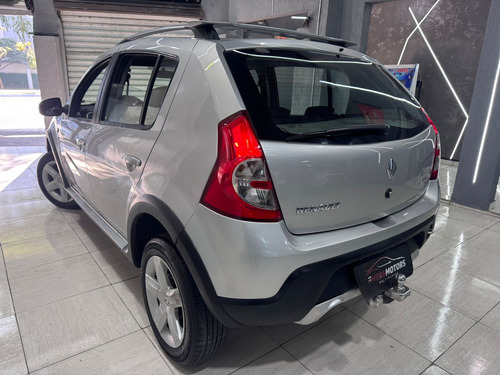 Renault Sandero Stepway 1.6 16v Hi-flex 5p