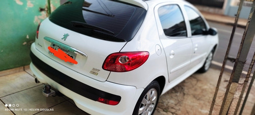Imagem 2 de 6 de Peugeot 207 2011 1.4 Xr Flex 5p