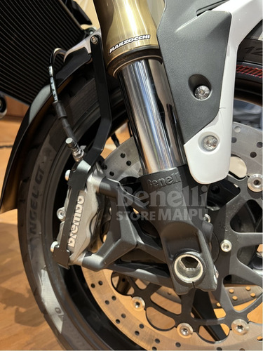 Benelli 752s