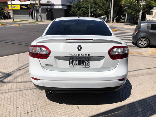 Imagen 5 de 10 de Renault Fluence 2015 1.6 Ph2 Dynamique Pack 110cv