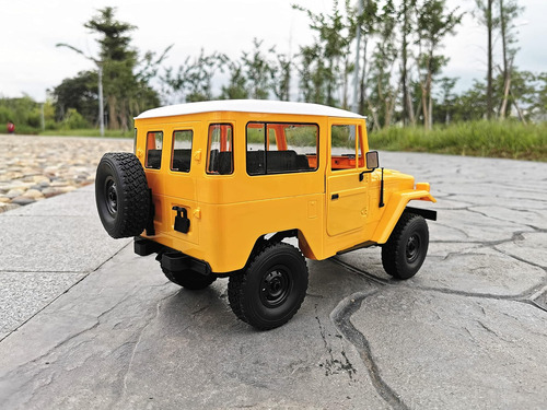 Camión Yikeshu Rc Rock Crawler Rc 4x4 Wpl C34 Rtr Mudding De