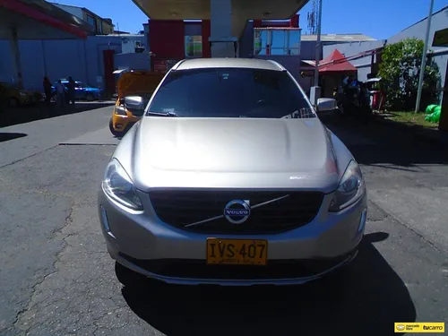 Volvo XC60 2.5 T5 Awd Kinetic