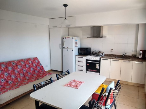 Imagen 8 de 10 de Departamento De 2 Ambientes En Venta - Haedo Centro Sur