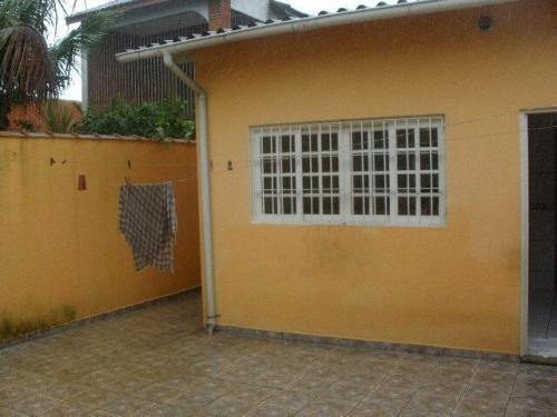 Imagem 1 de 14 de Casa Em Itanhaém Lado Praia 1500 Metros Do Mar.