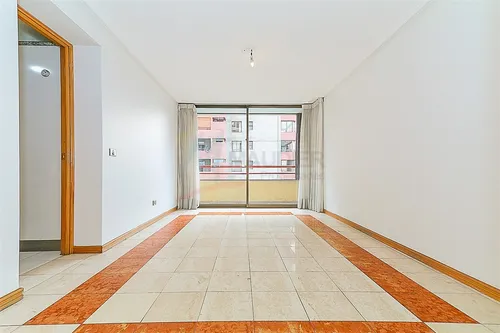 Departamento En Arriendo De 3 Dorm. En Las Condes